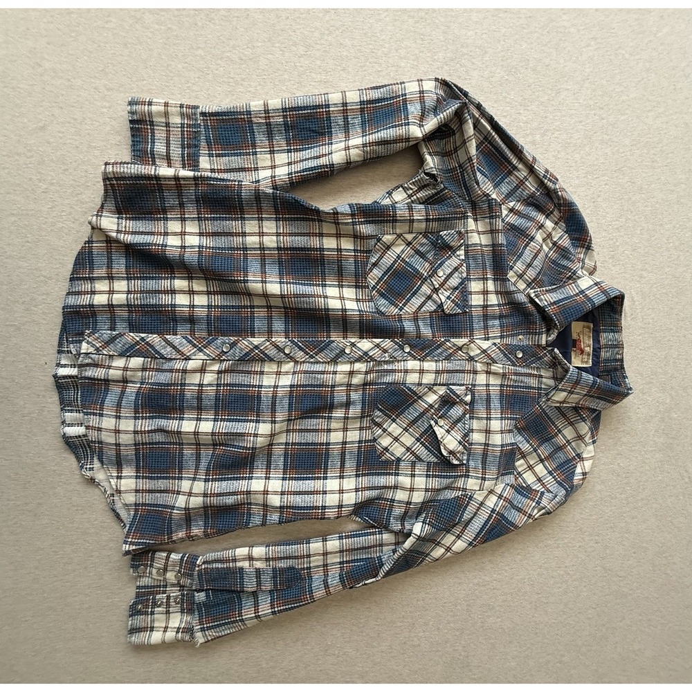 Authentic Western Young Blood Medium Long Sleeve Multi Color‎ Flannel